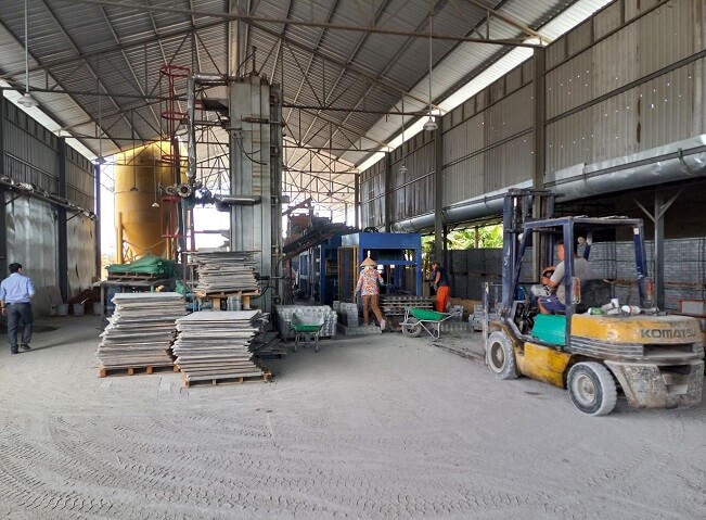 Nhà máy gạch bê tông Hưng Long Cát