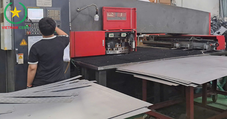Chứng nhận hợp quy cho thang máng cáp của công ty Kỹ Thuật Năng Lượng Xanh