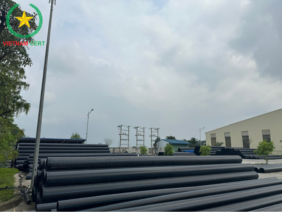 Ống bằng PE dùng cho hệ thống cấp nước trong điều kiện có áp suất của Công ty An Hưng đạt chứng nhận hợp quy