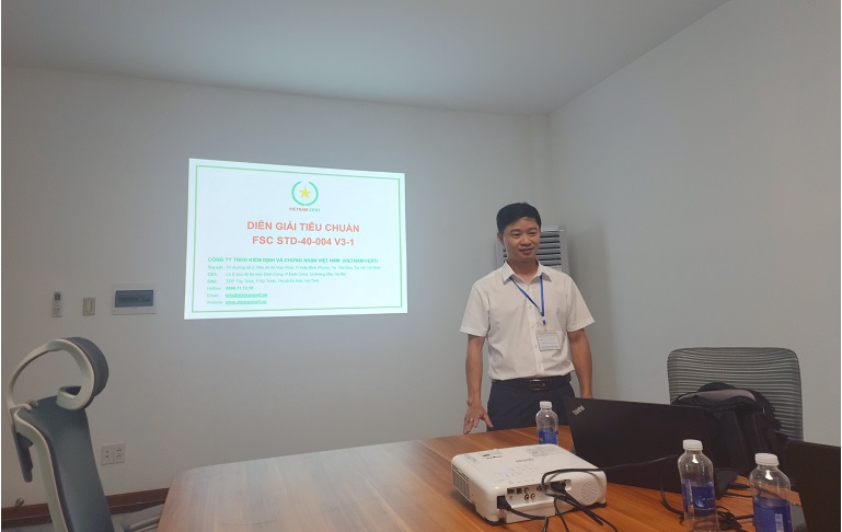 Vietnam Cert dao tao fsc cho cong ty happy